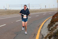 Carlsbad Marathon Photos - 17 mile mark @ Ponto Beach - 2012_01_22