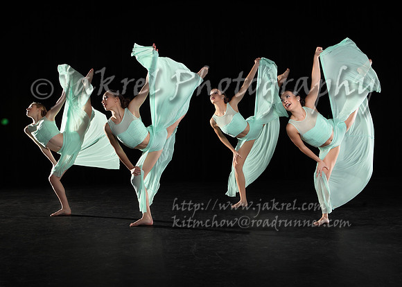 Nirvana - Taylor Ginn, Piper Cervantes, Nicole Mendrala and Tiffany Smith